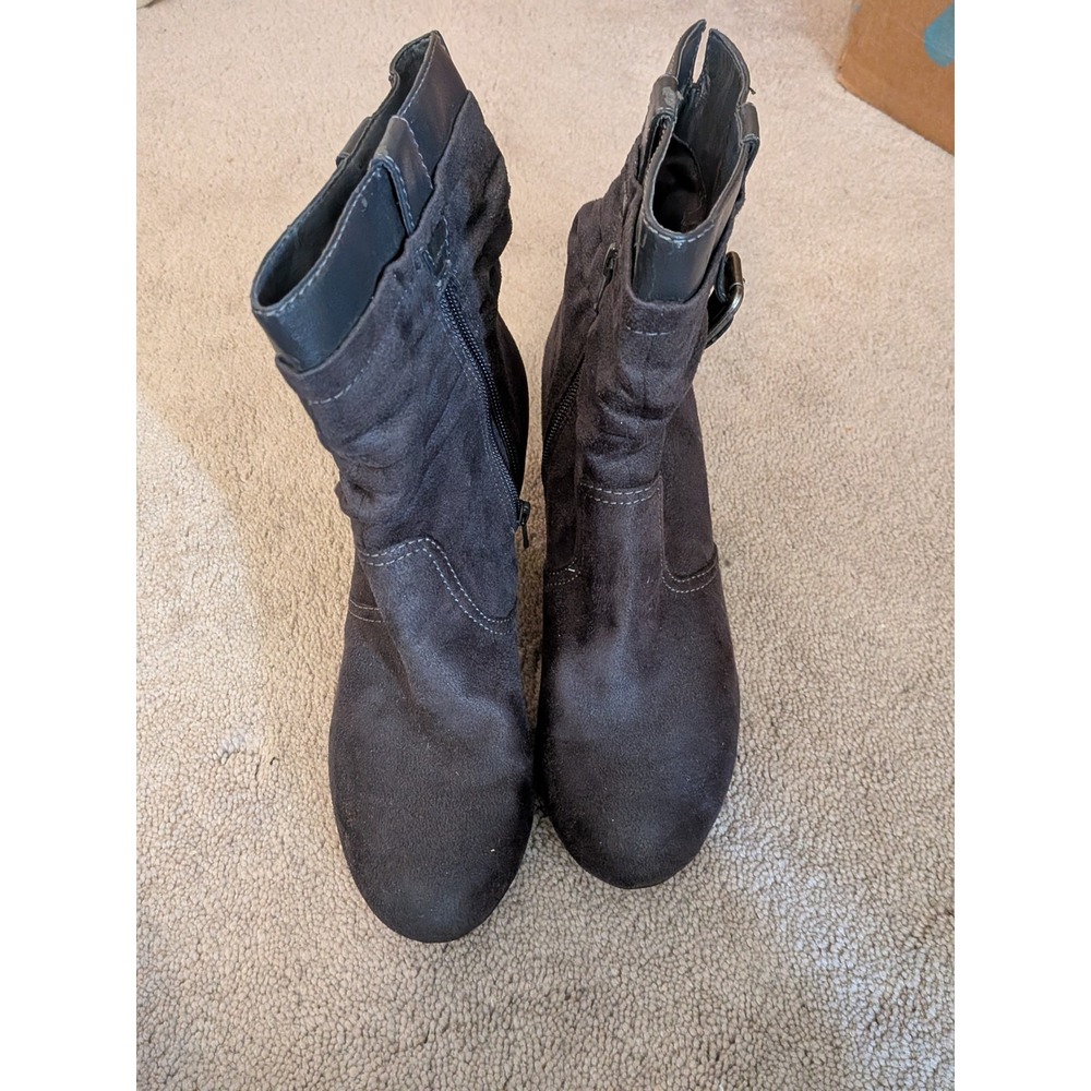Laura Ashley Gray Faux Suede Slouch Ankle Boots Buckle Block Heel Womens 8.5‎ B